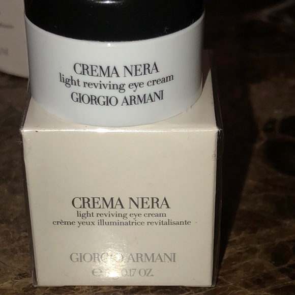 NIB 3 mini jars of revolutionary Crema Nera by Giorgio Armani - Picture 3 of 5